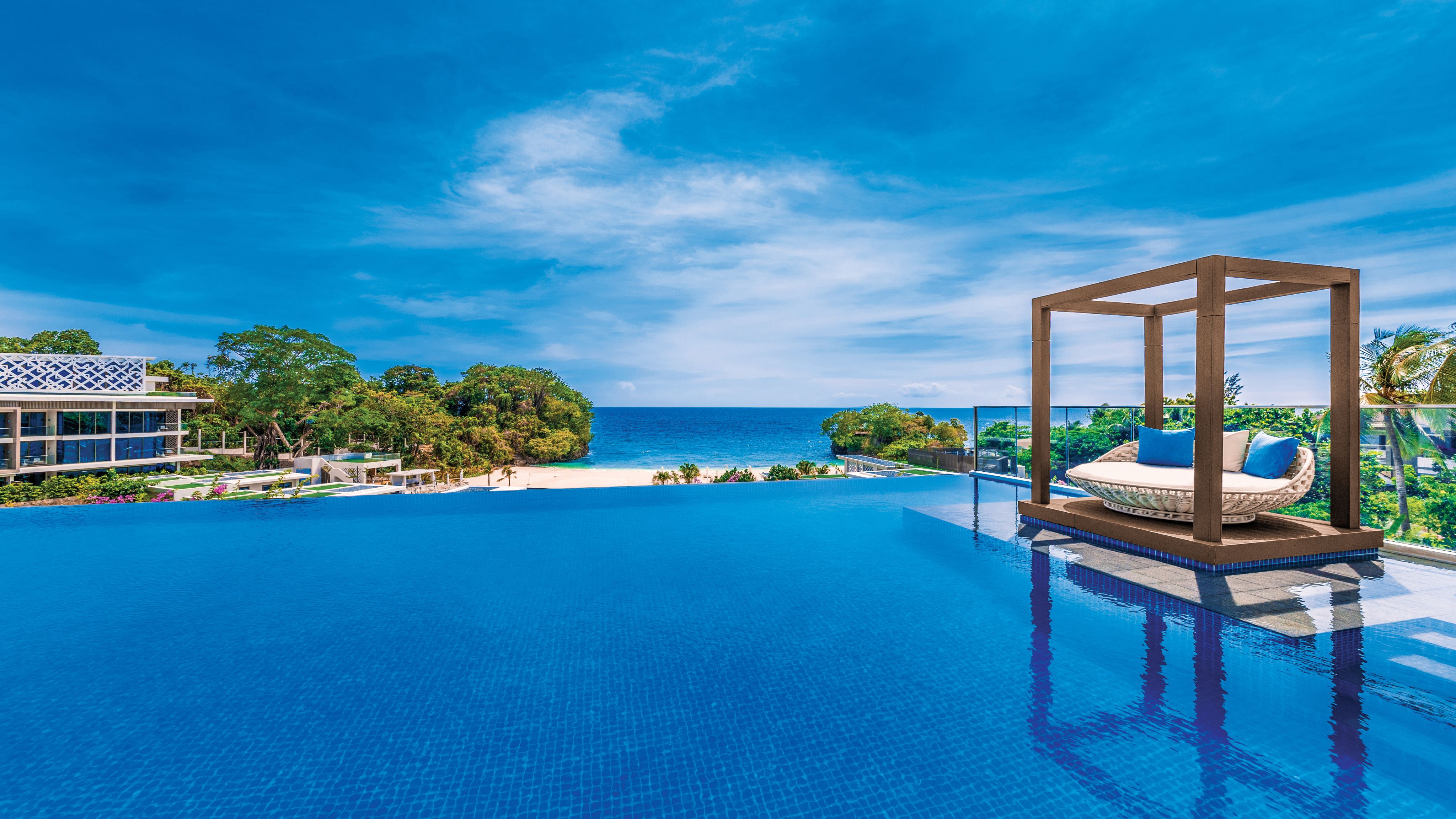 crimson%20boracay%201