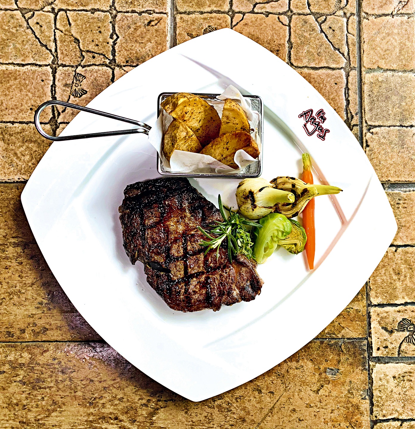 i%27m%20angus%20cover%206